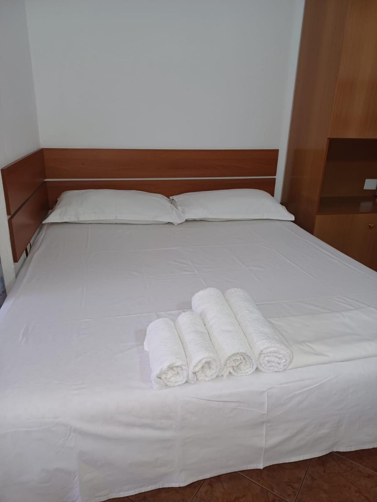 Appartamento Arben Durrës Esterno foto